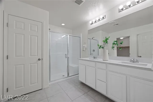 $2,800 | 12521 Lylan Ridge Street, Las Vegas, NV 89138