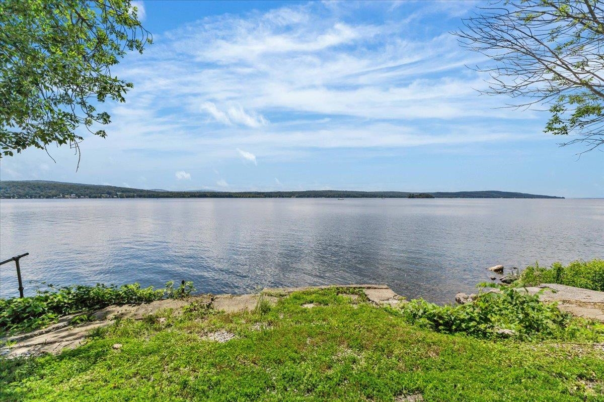 1046 Hathaway Point Road St. Albans Town, VT 05488 - Photo 2 of 60