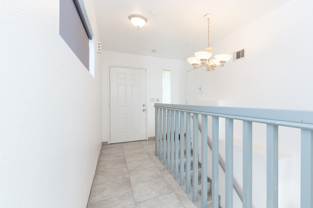 9571 Chestnut Street Spring Valley, CA 91977 - Photo 14 of 24 Gallery Image 14