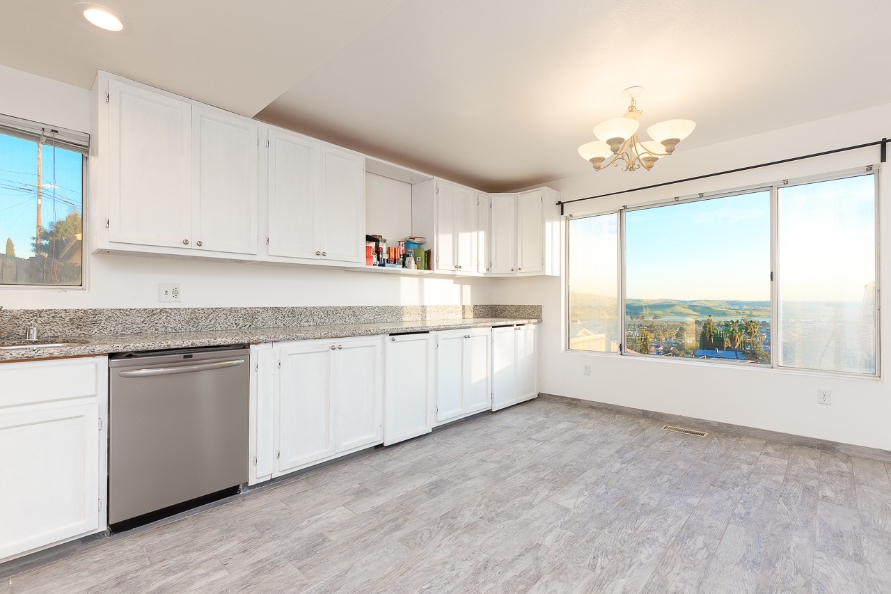 9571 Chestnut Street Spring Valley, CA 91977 - Photo 19 of 24 Gallery Image 19