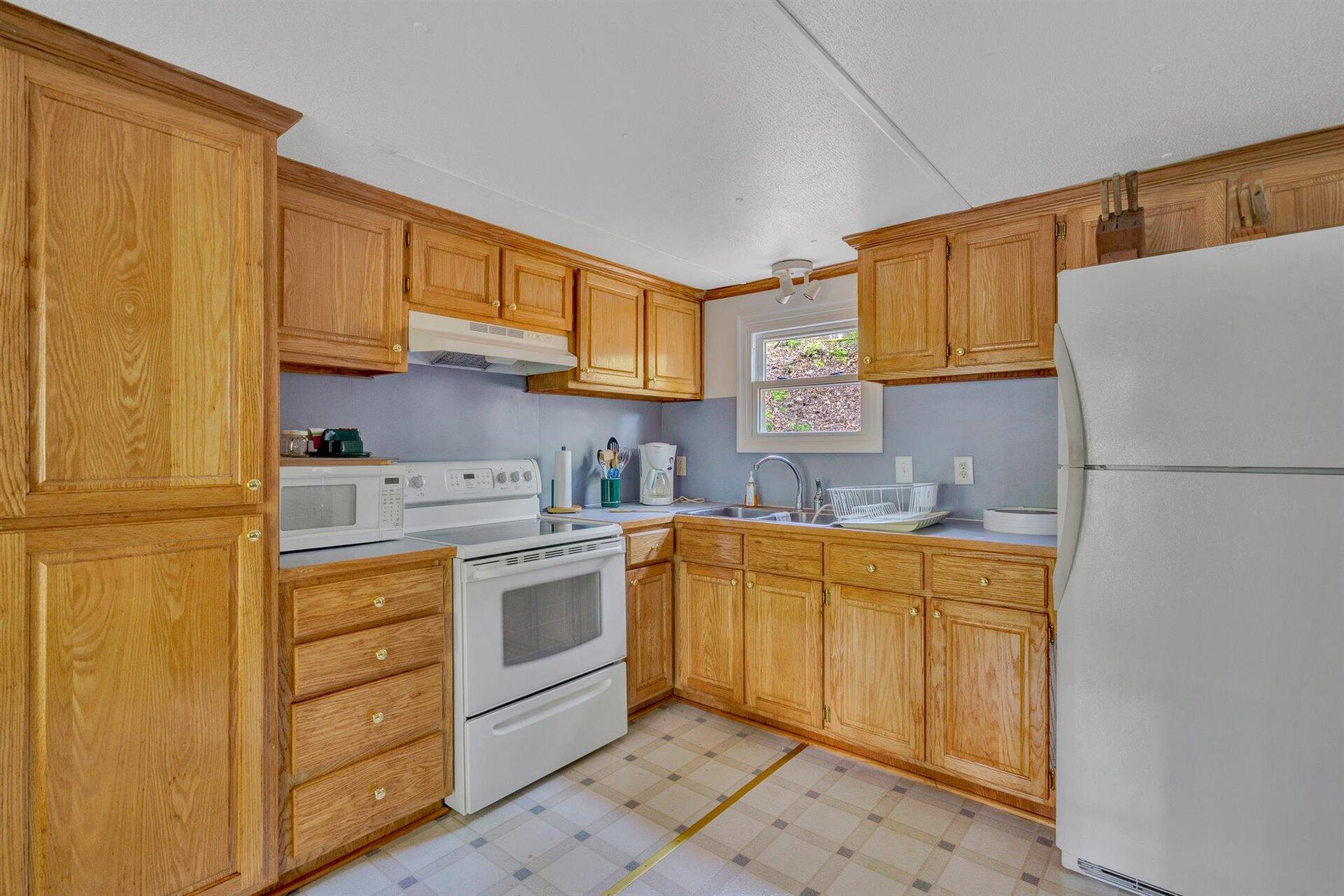 4157 Smith Mountain Road Penhook, VA 24137 - Photo 32 of 46 32-041520210035