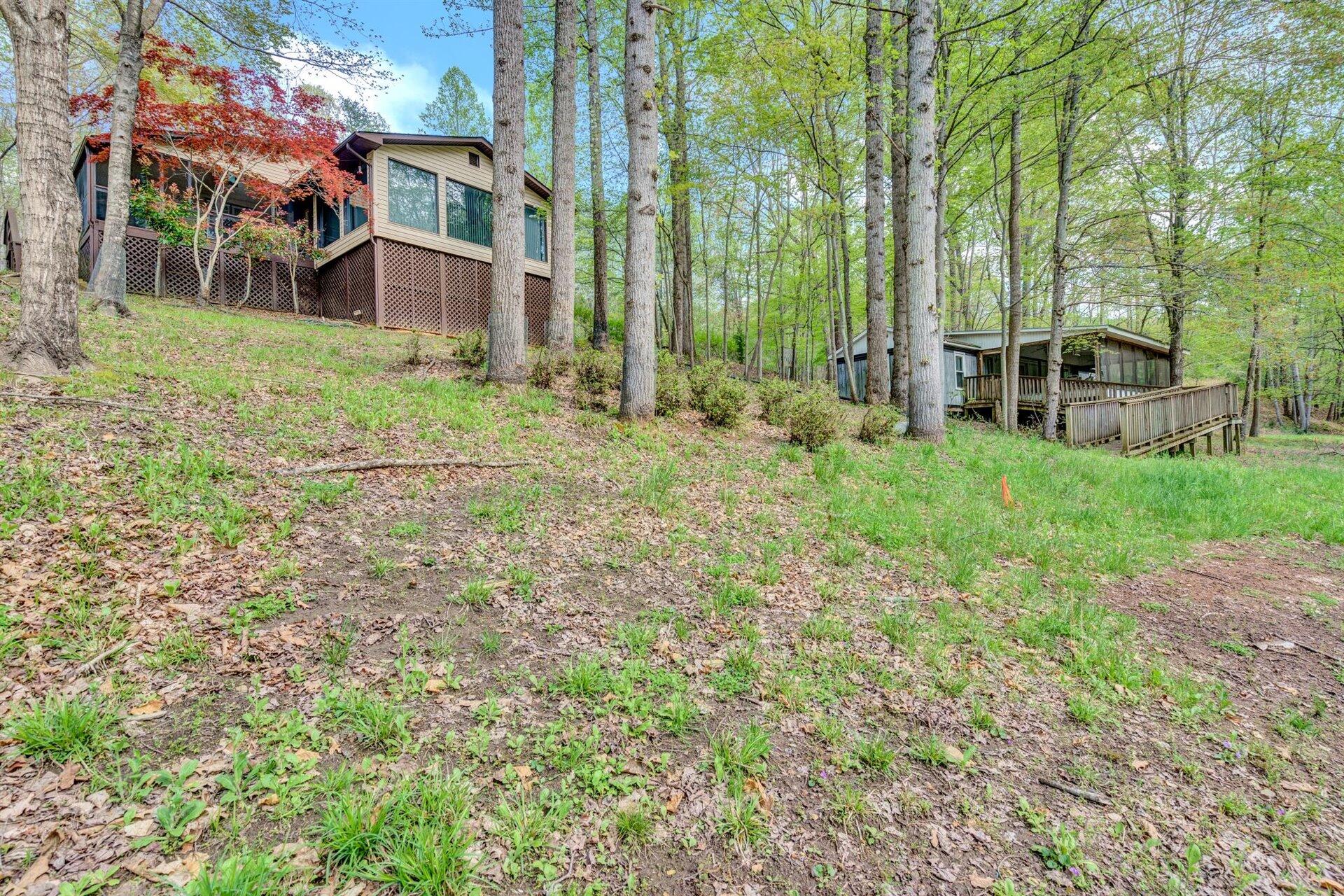 4157 Smith Mountain Road Penhook, VA 24137 - Photo 38 of 46 38-041520210043