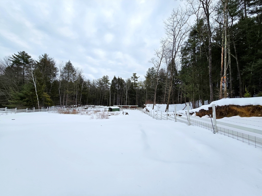 463 Holtshire Road Orange, MA 01364 - Photo 9 of 16