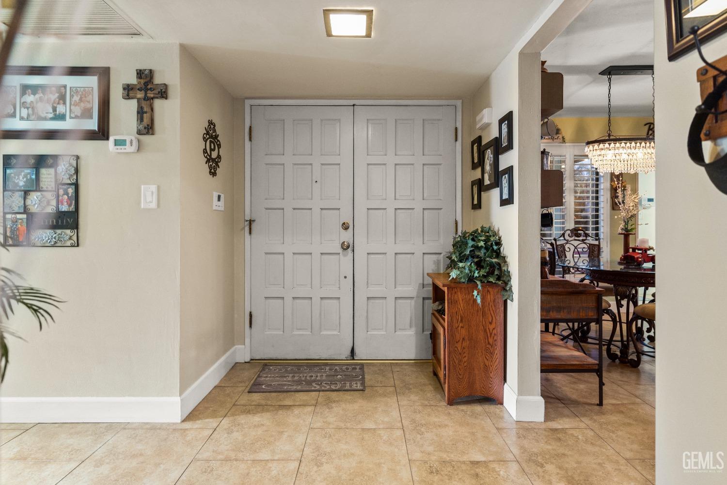 Undisclosed Address Bakersfield, CA 93309 - Photo 4 of 27