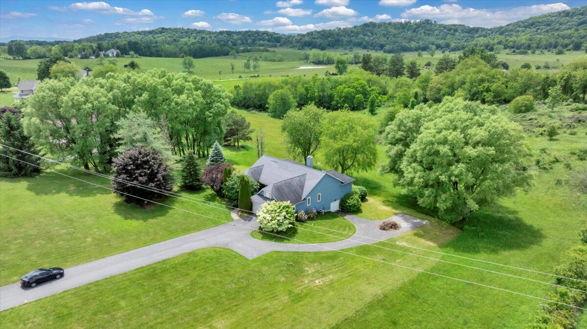 2747 Fairview Road Lewisburg, WV 24901 - Photo 66 of 81 Gallery Image 66