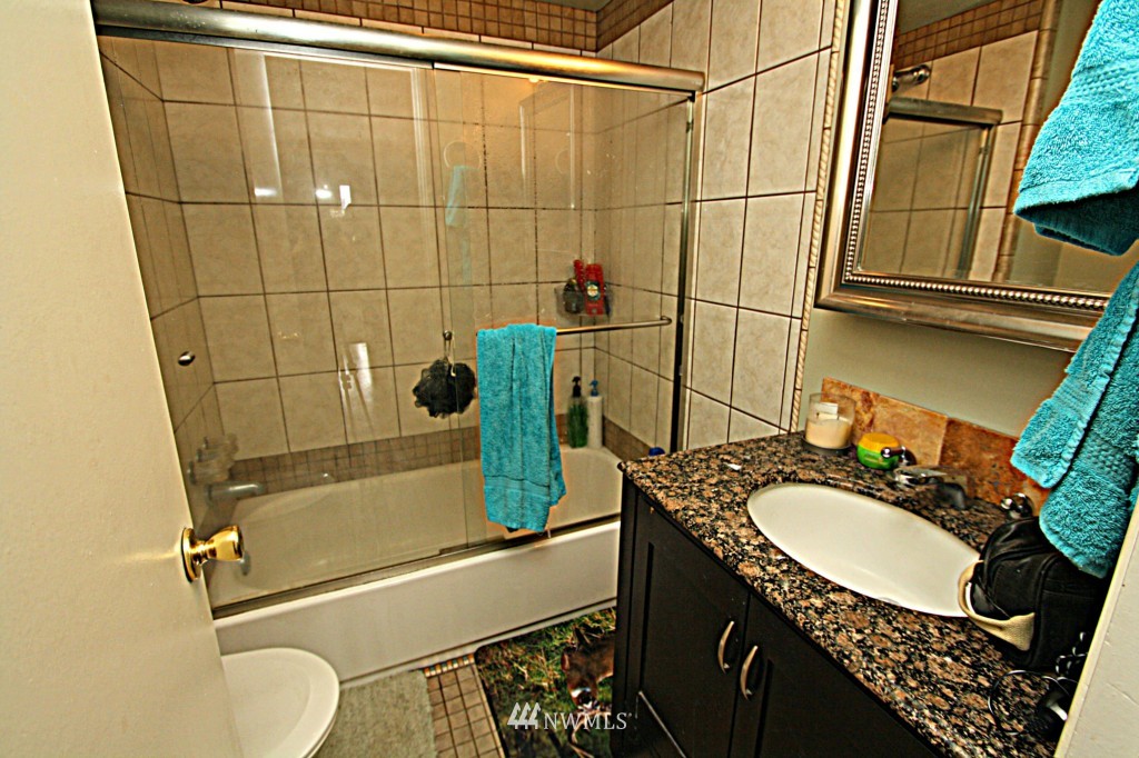812 North 47th Street Seattle, WA 98103 - Photo 15 of 24 Gallery Image 15
