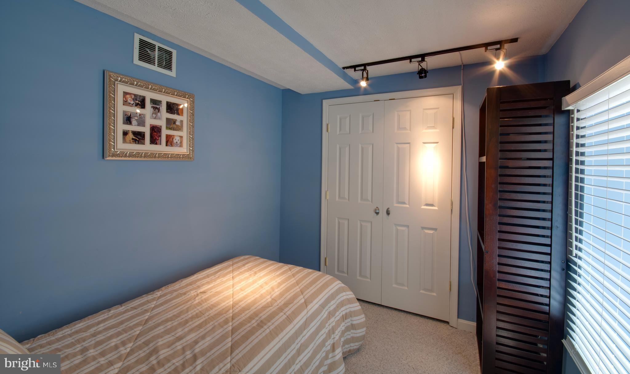 1449 Tar Point Road Pasadena, MD 21122 - Photo 24 of 30 Bedroom on lower level with full size window