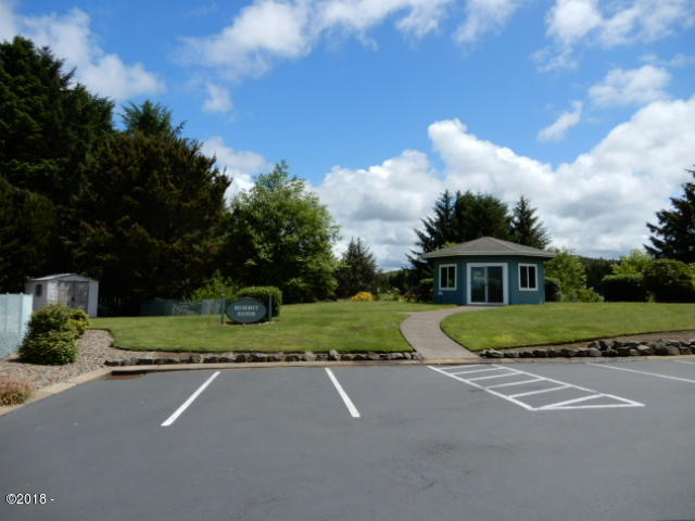 3895 Summit Ridge Circle Depoe Bay, OR 97341 - Photo 16 of 18 Community Park