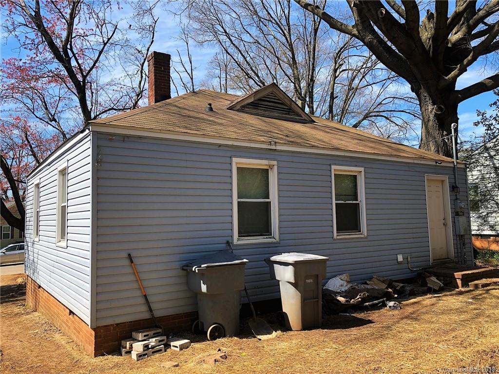 2104 Vanderbilt Road Charlotte, NC 28206 - Photo 6 of 8