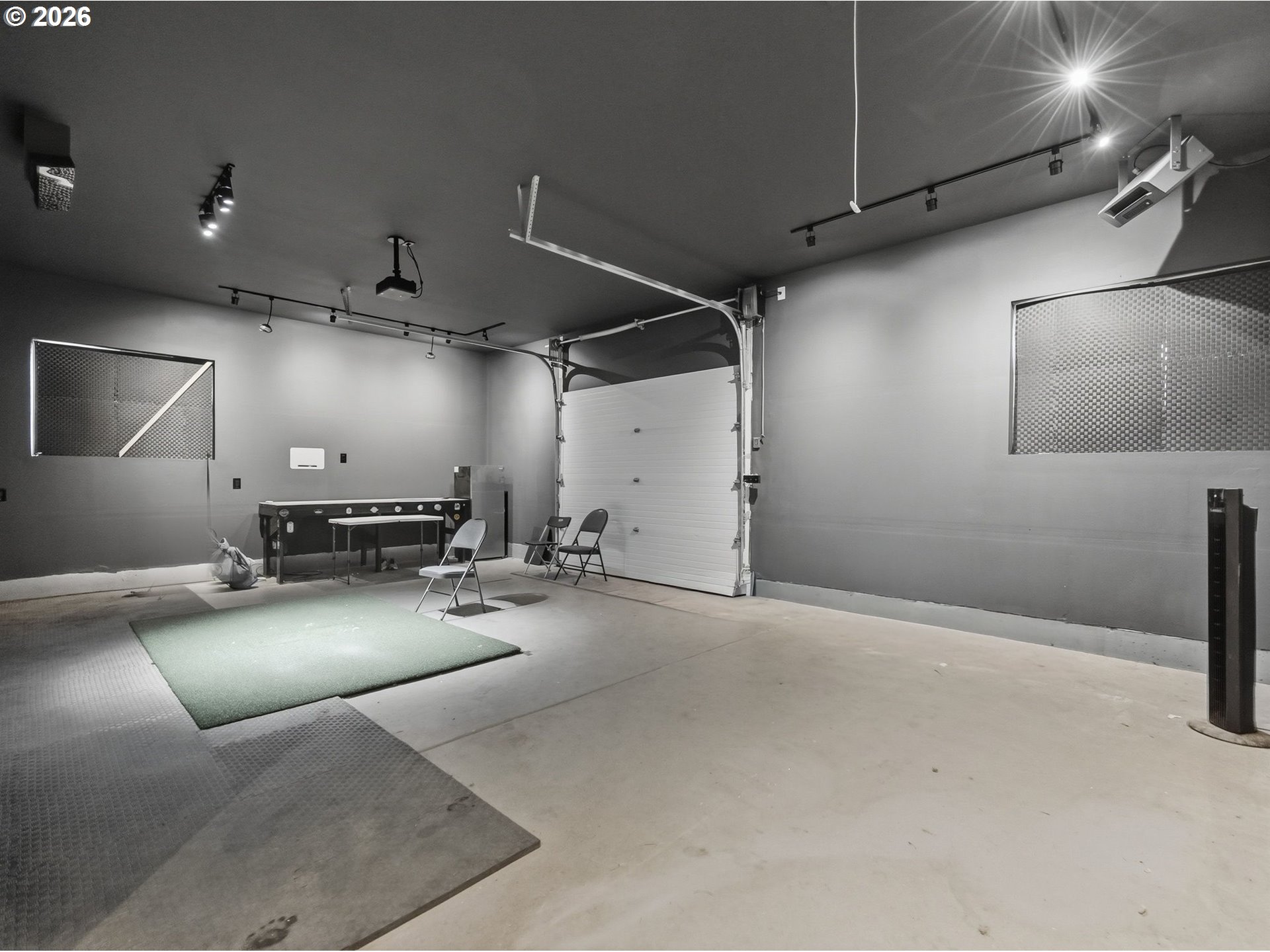 92938 Amie Loop Astoria, OR 97103 - Photo 39 of 42 a room with gym equipment