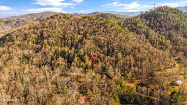 $799,900 | 503 Domar Court, Townsend, TN 37882