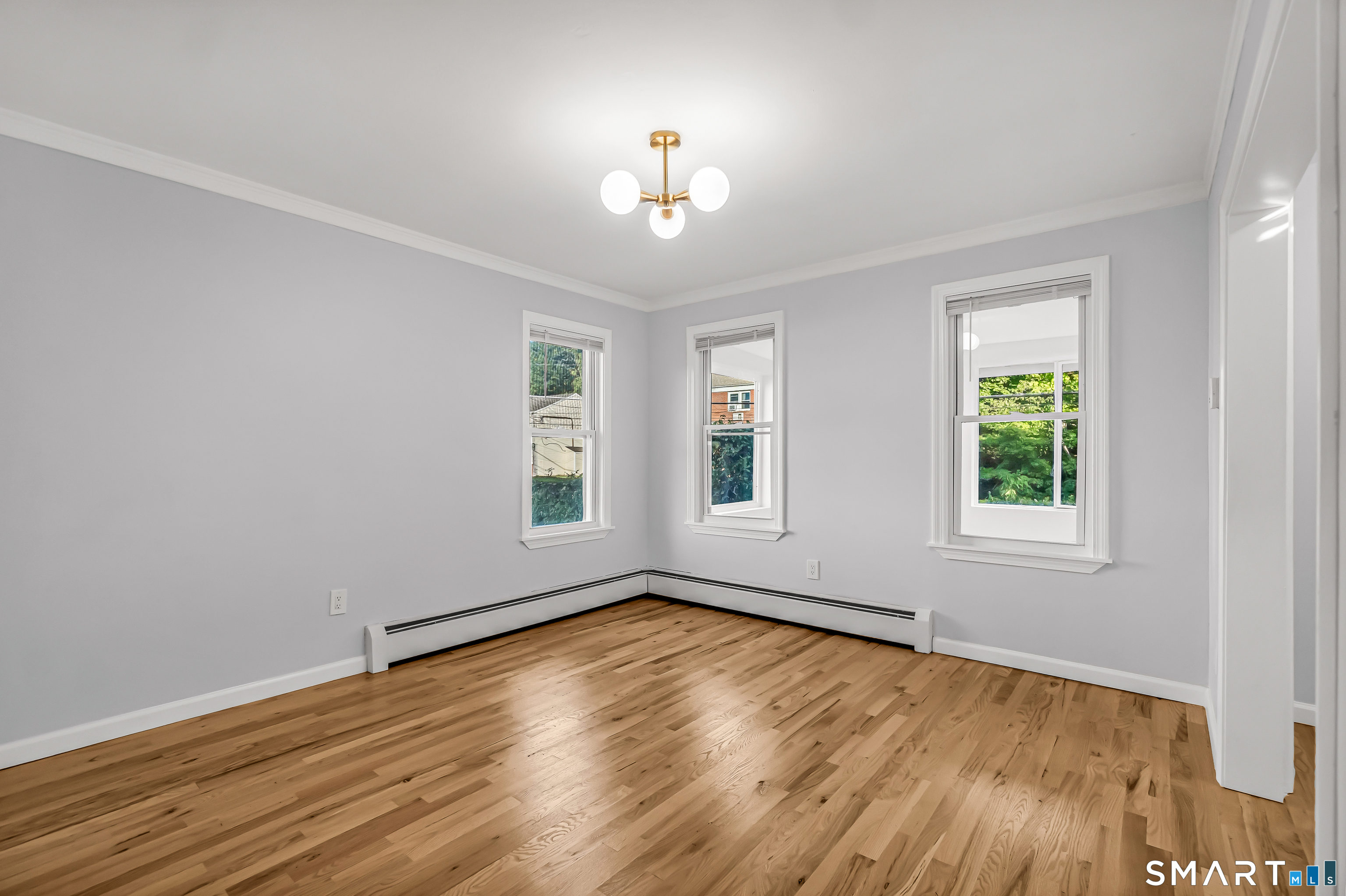 634 Newhall Street Hamden, CT 06517 - Photo 6 of 29