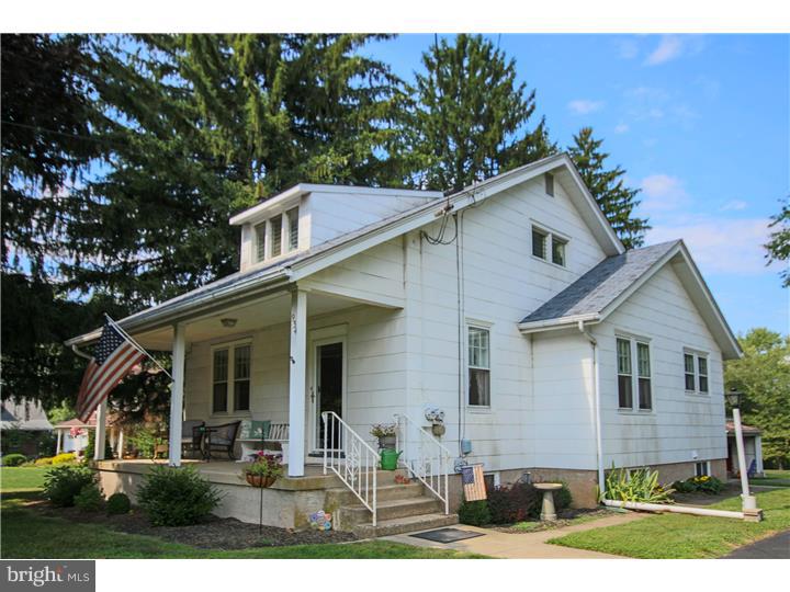934 Davis Grove Road Horsham, PA 19044 - Photo 2 of 25 Gallery Image 2