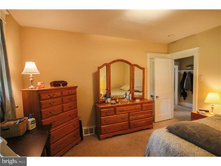 934 Davis Grove Road Horsham, PA 19044 - Photo 13 of 25 Gallery Image 13