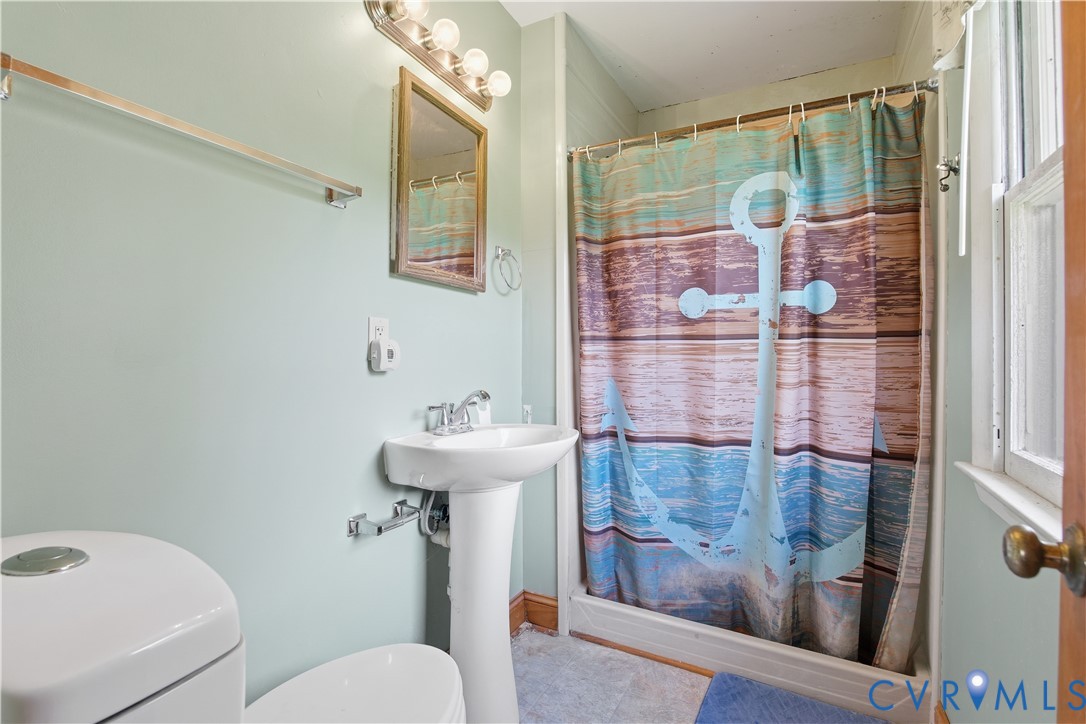 379 Piney Point Road Onemo, VA 23130 - Photo 24 of 44