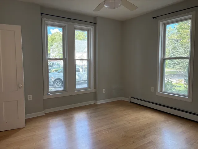 $2,100 | 2 Chapel Place, Unit 1, Pepperell, MA 01463