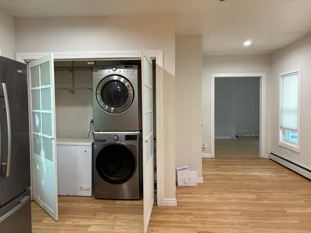 $2,100 | 2 Chapel Place, Unit 1, Pepperell, MA 01463