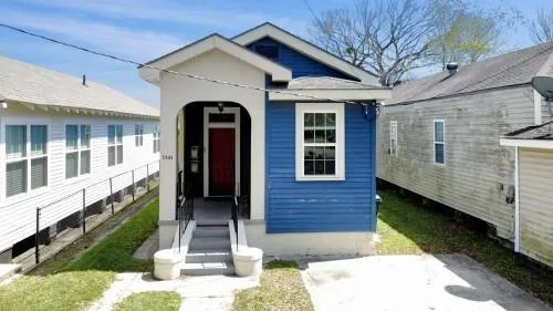 $1,575 | 457 Sala Avenue, Westwego, LA 70094