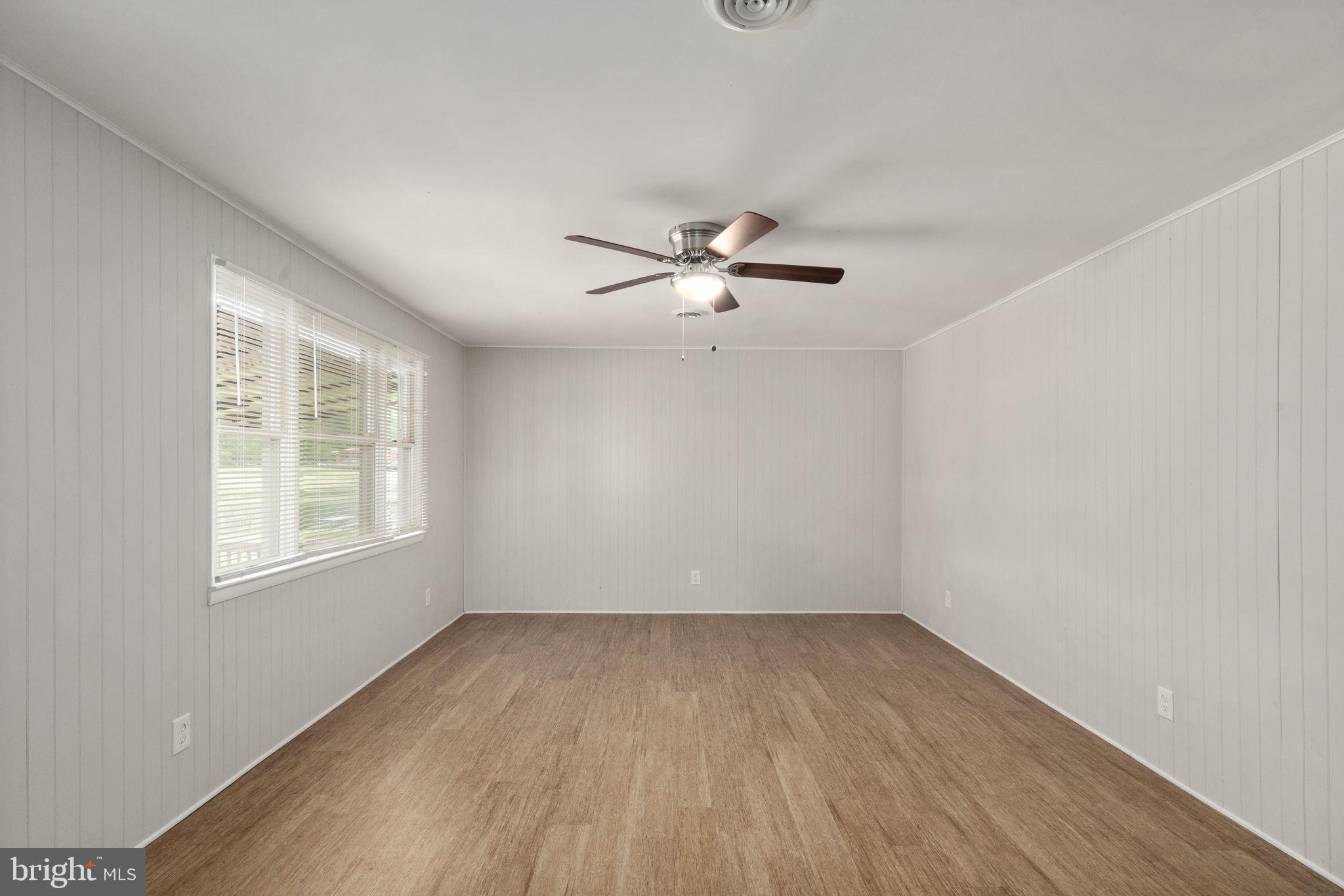 2424 Suncrest Road Sparrows Point, MD 21219 - Photo 15 of 40 Gallery Image 15