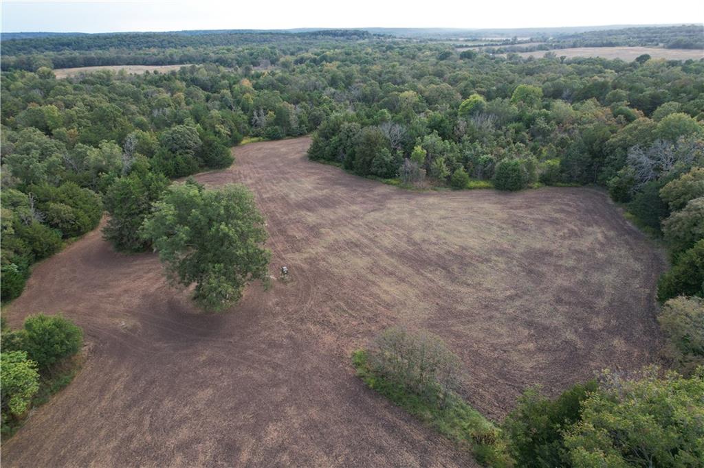 Bronco Road Sedan, KS 67361 - Photo 21 of 72