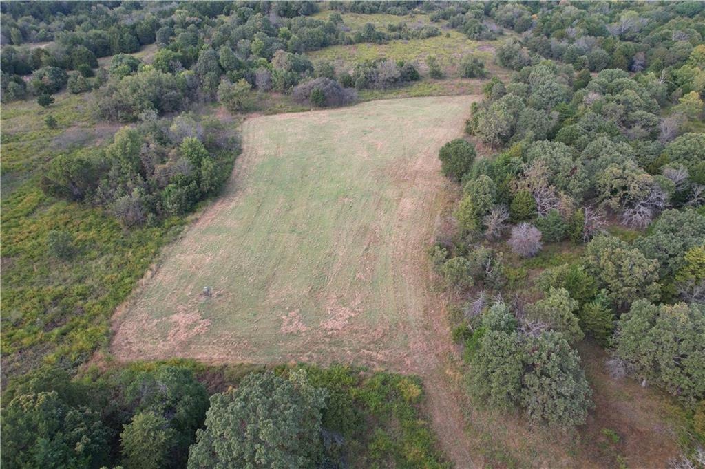 Bronco Road Sedan, KS 67361 - Photo 3 of 72