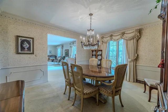 $850,000 | 21355 County Road 5-406, Lebanon, MO 65536