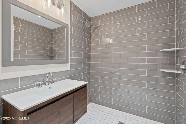 $4,500 | 458 Newtons Corner Road, Howell, NJ 07731