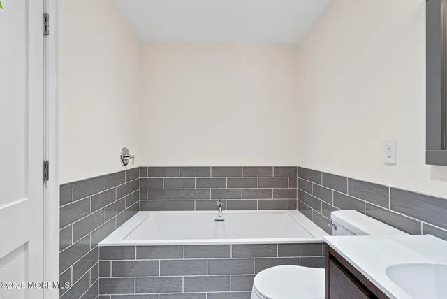 $4,500 | 458 Newtons Corner Road, Howell, NJ 07731