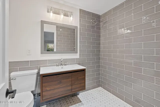 $4,500 | 458 Newtons Corner Road, Howell, NJ 07731