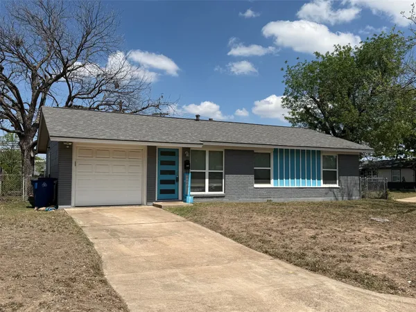 $440,000 | 1400 Kamar Drive, Austin, TX 78757