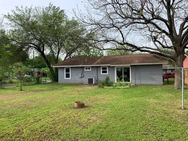 $440,000 | 1400 Kamar Drive, Austin, TX 78757