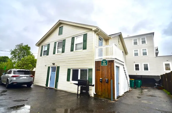 $3,000 | 47 Massasoit Avenue, Unit A, Hull, MA 02045