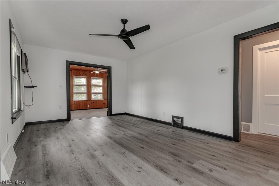 7987 Euclid Chardon Road Kirtland, OH 44094 - Photo 16 of 33