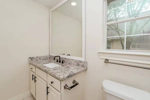 $2,895 | 2605 Cheshire Oaks Drive, Houston, TX 77054