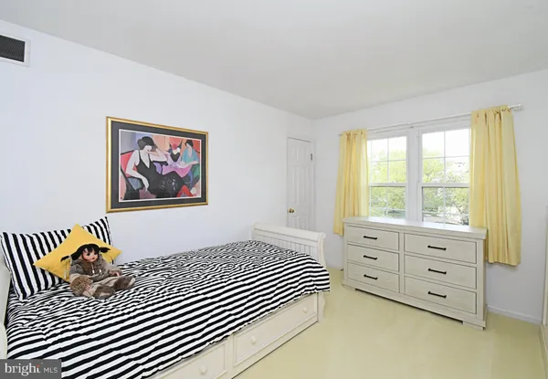 $570,000 | 235 Pinecrest Lane, Lansdale, PA 19446