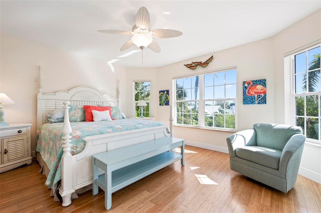 106 79th Street Holmes Beach, FL 34217 - Photo 34 of 98