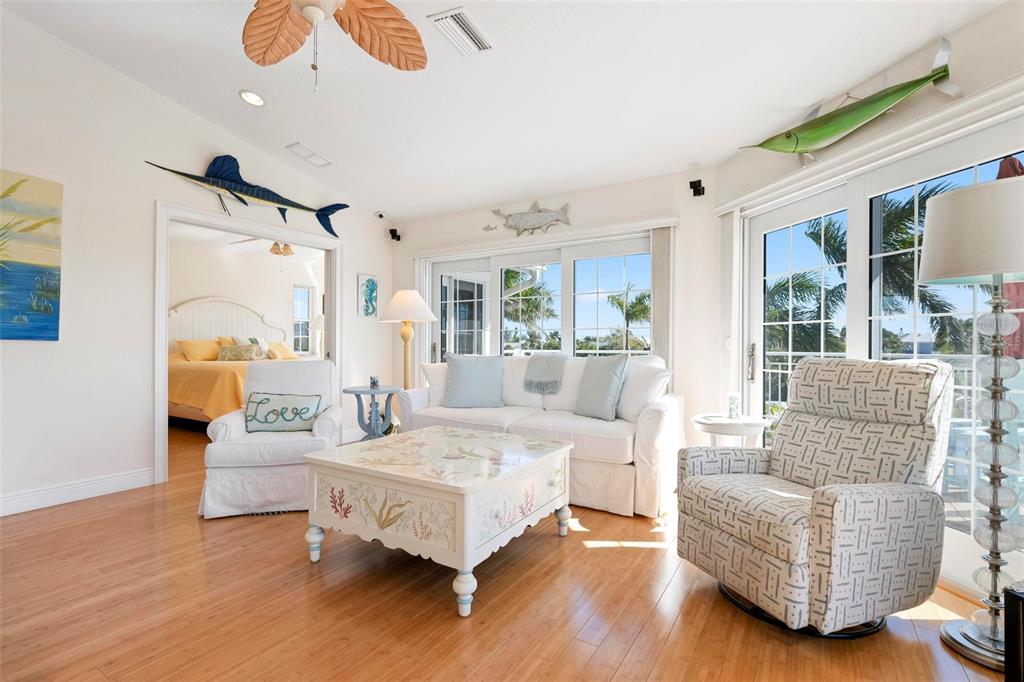 106 79th Street Holmes Beach, FL 34217 - Photo 10 of 98