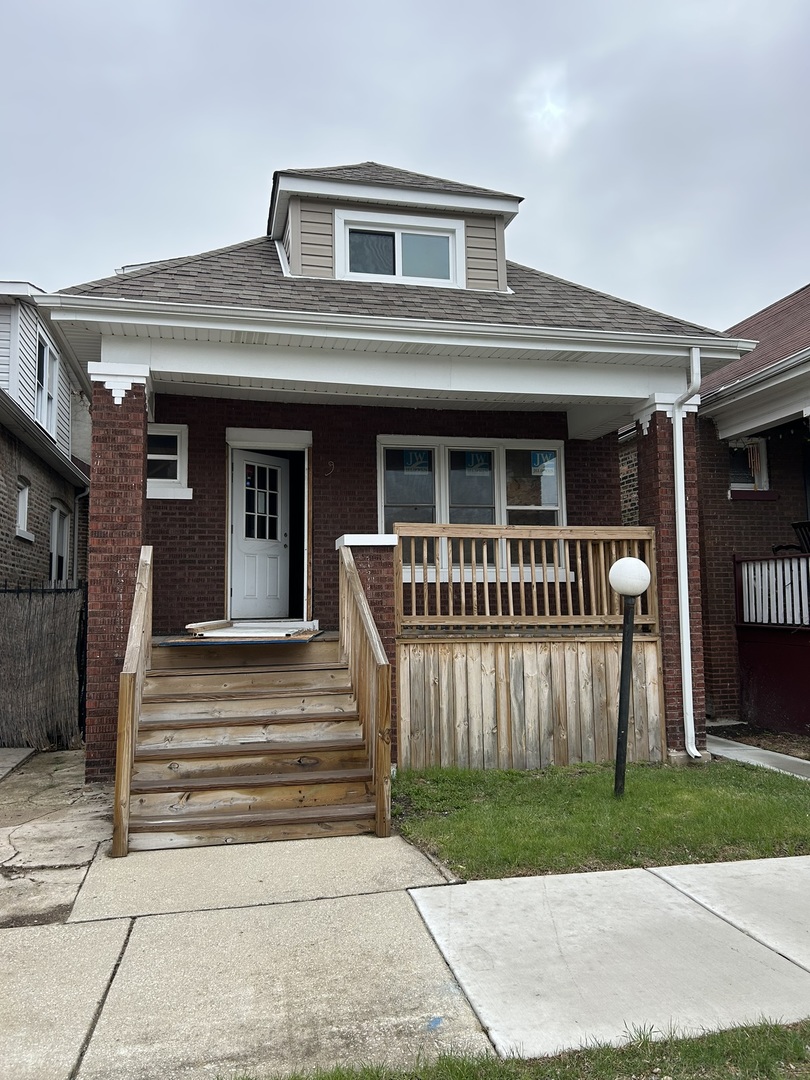 7825 South Rhodes Avenue Chicago, IL 60619 - Photo 1 of 33 Gallery Image 1