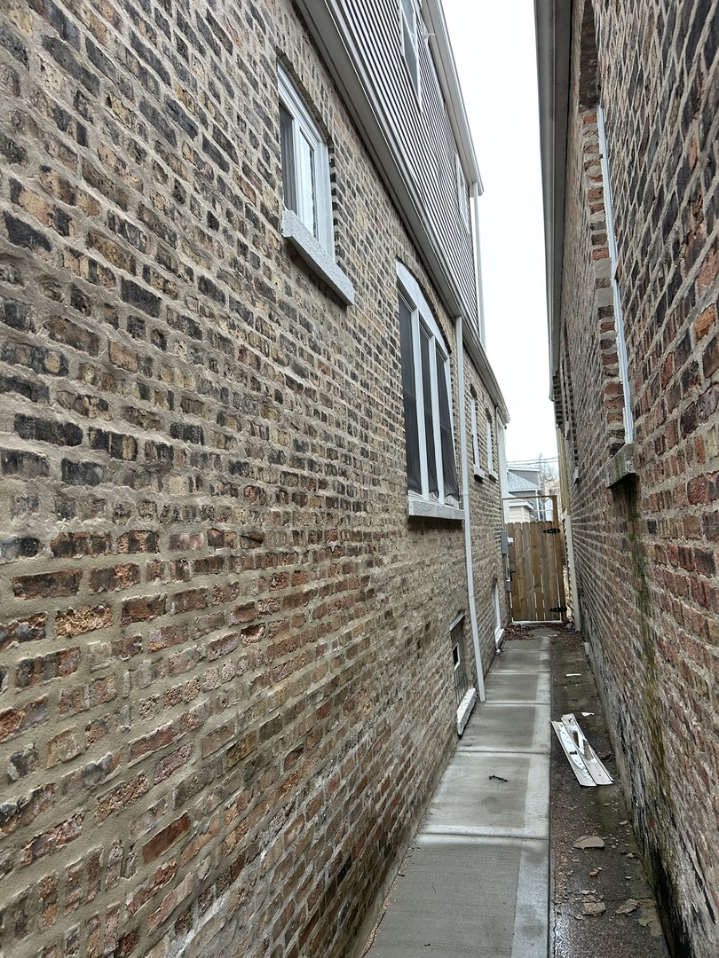 7825 South Rhodes Avenue Chicago, IL 60619 - Photo 26 of 33 Gallery Image 26