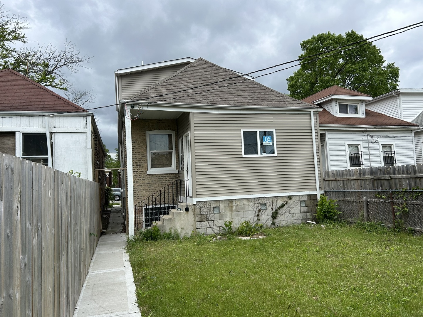 7825 South Rhodes Avenue Chicago, IL 60619 - Photo 32 of 33 Gallery Image 32