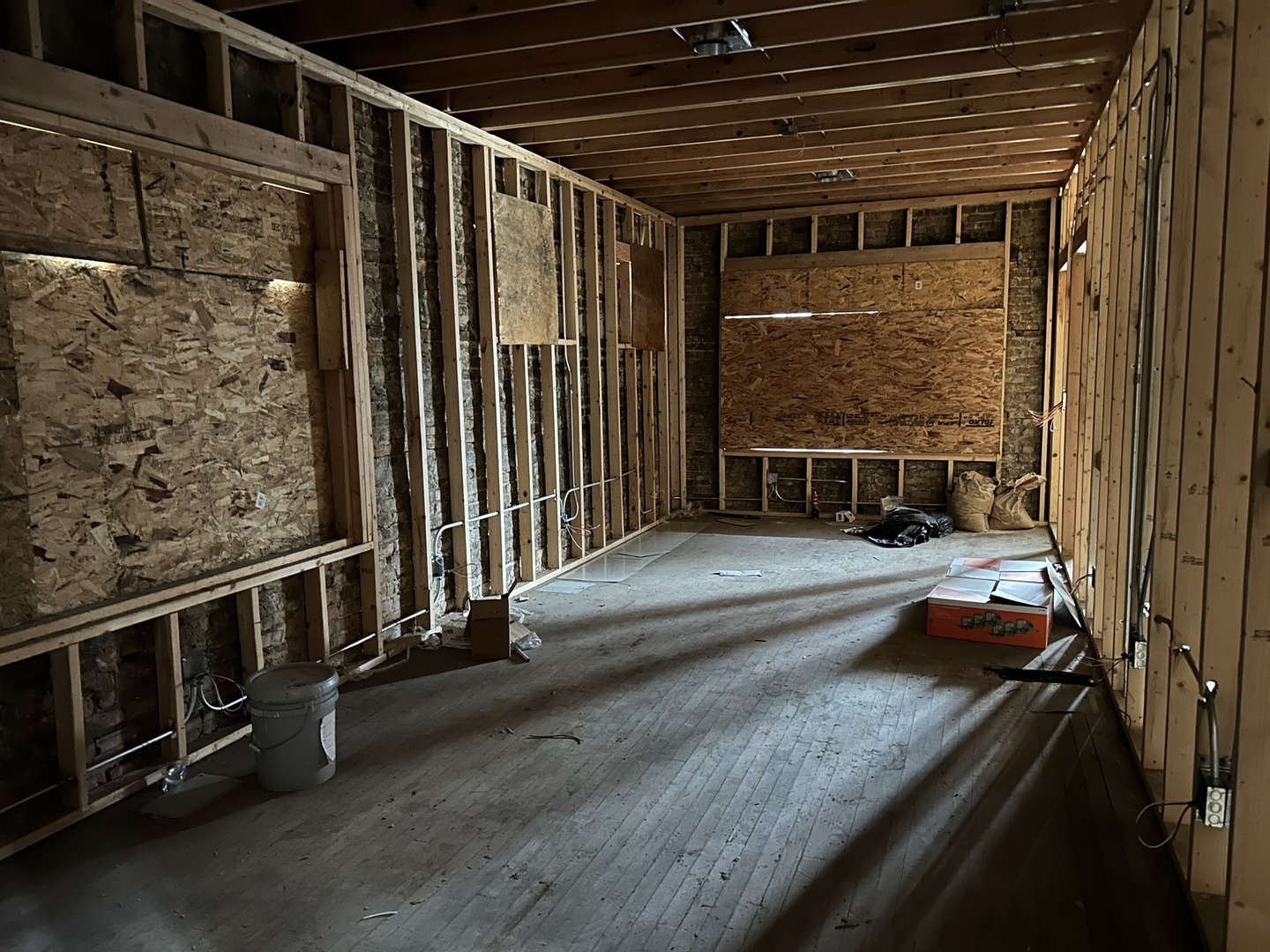 7825 South Rhodes Avenue Chicago, IL 60619 - Photo 10 of 33 Gallery Image 10