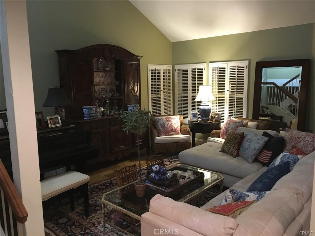 16 Goldstone Irvine, CA 92614 - Photo 6 of 14 Living room w/high ceilings