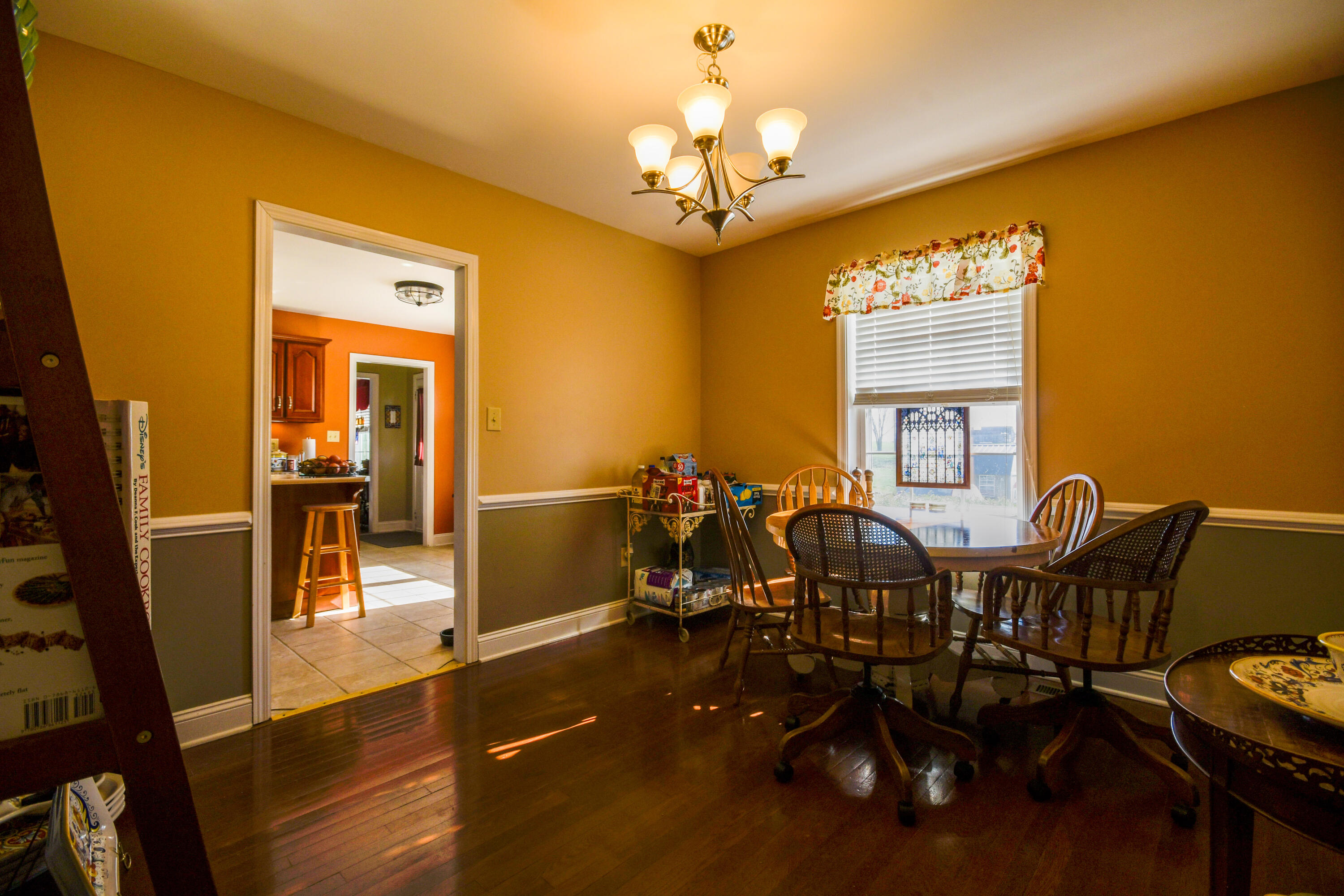 2611 Spencer Road Mount Sterling, KY 40353 - Photo 13 of 60 Morning Room-2