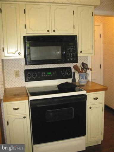 435 Blacksnake Road Elkton, MD 21921 - Photo 18 of 24 Kitchen