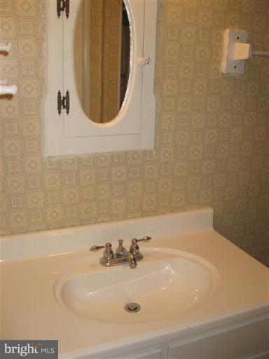 435 Blacksnake Road Elkton, MD 21921 - Photo 7 of 24 Bath