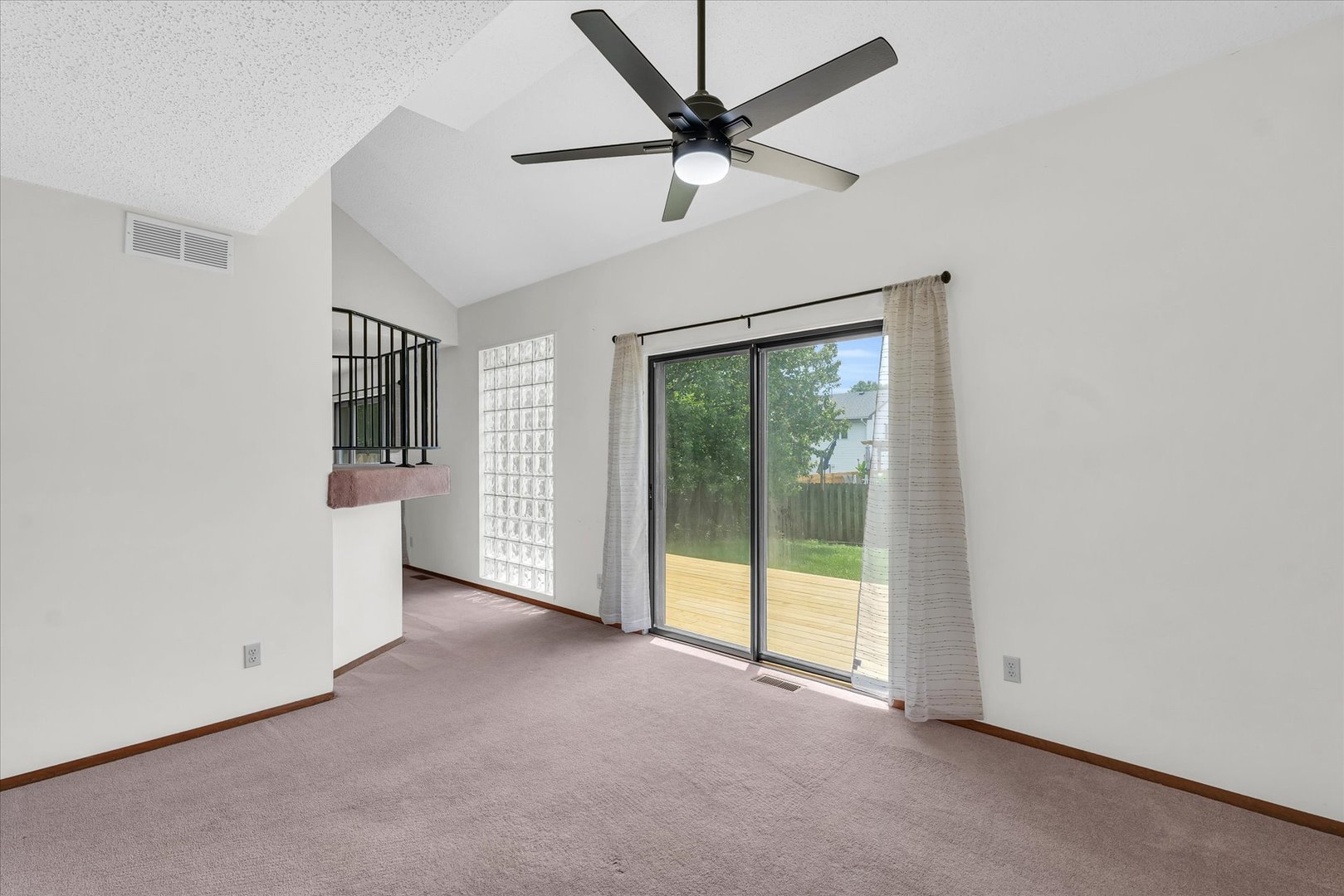 706 Higgins Road Champaign, IL 61822 - Photo 14 of 37 Gallery Image 14
