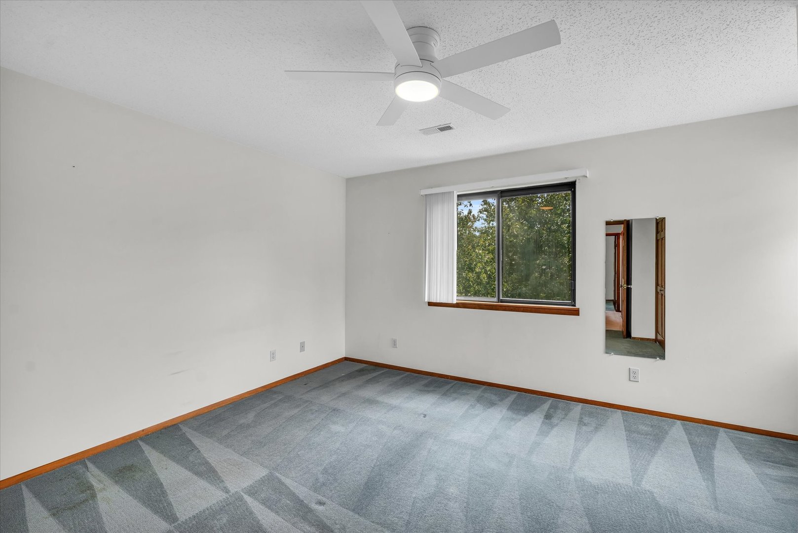 706 Higgins Road Champaign, IL 61822 - Photo 26 of 37 Gallery Image 26