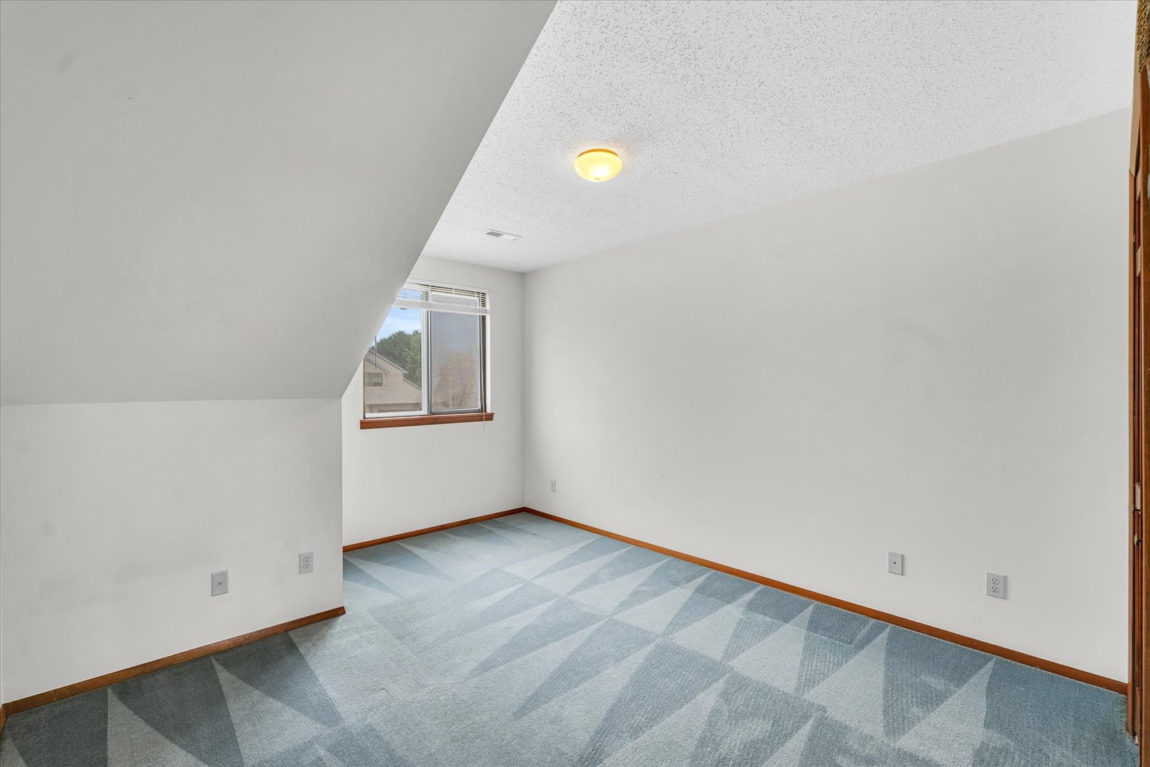 706 Higgins Road Champaign, IL 61822 - Photo 28 of 37 Gallery Image 28