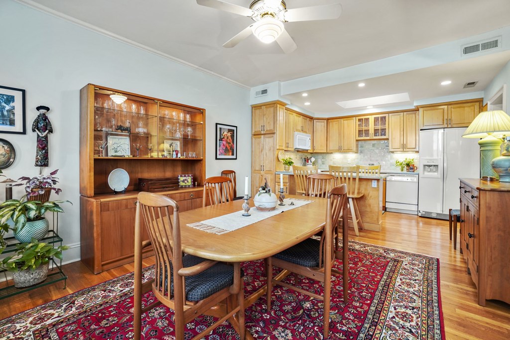 30 Dean Road, Unit D3 Brookline, MA 02445 - Photo 14 of 33 Gallery Image 14