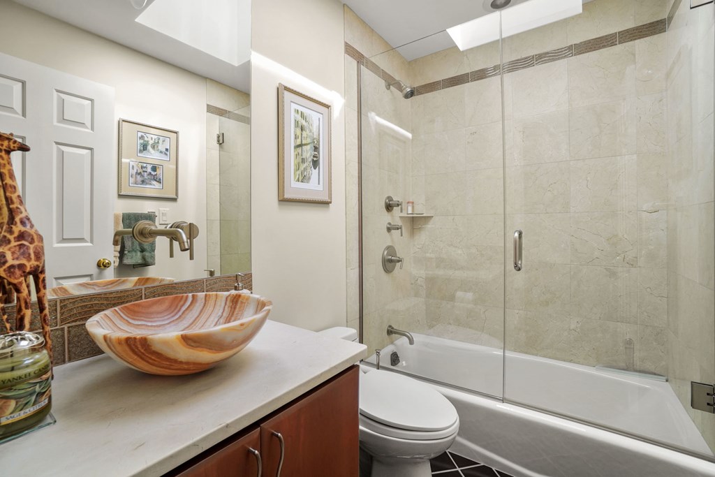 30 Dean Road, Unit D3 Brookline, MA 02445 - Photo 27 of 33 Gallery Image 27